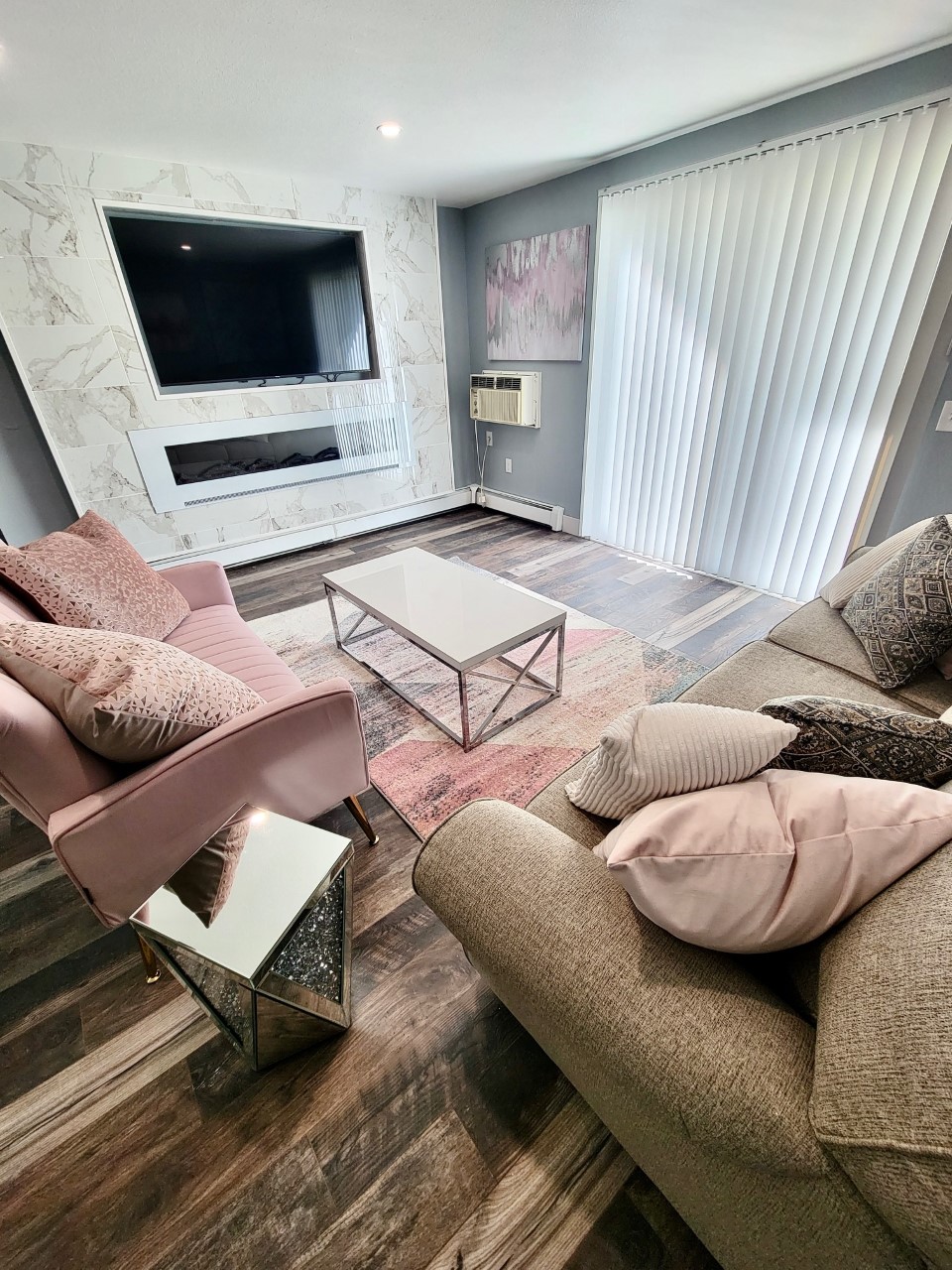 Pretty in Pink at Ritchie’s Residences of Kensington