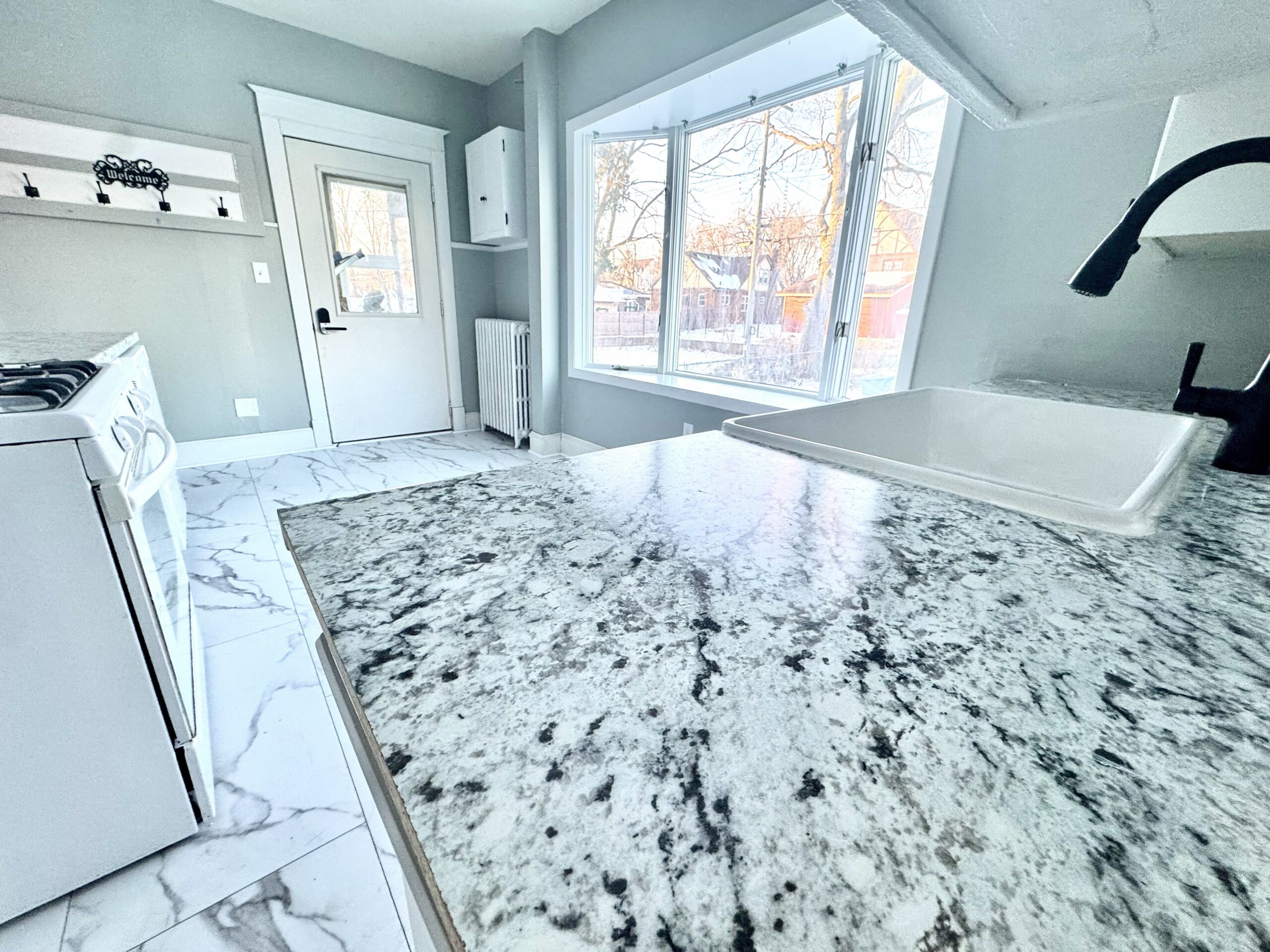 Historic Pauquette 5bd Portage Place