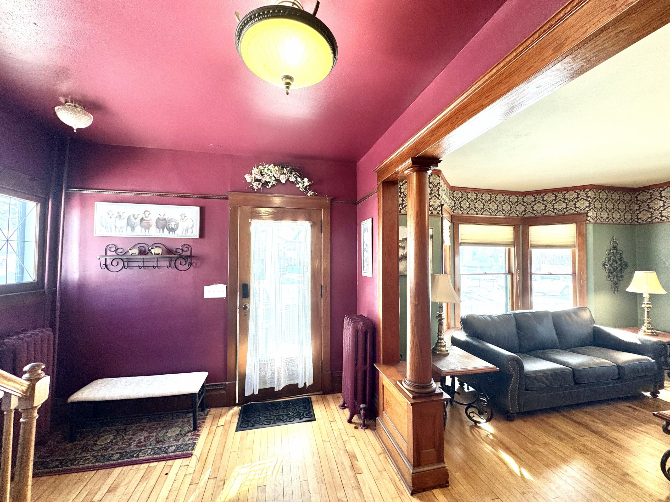 Historic Pauquette 5bd Portage Place