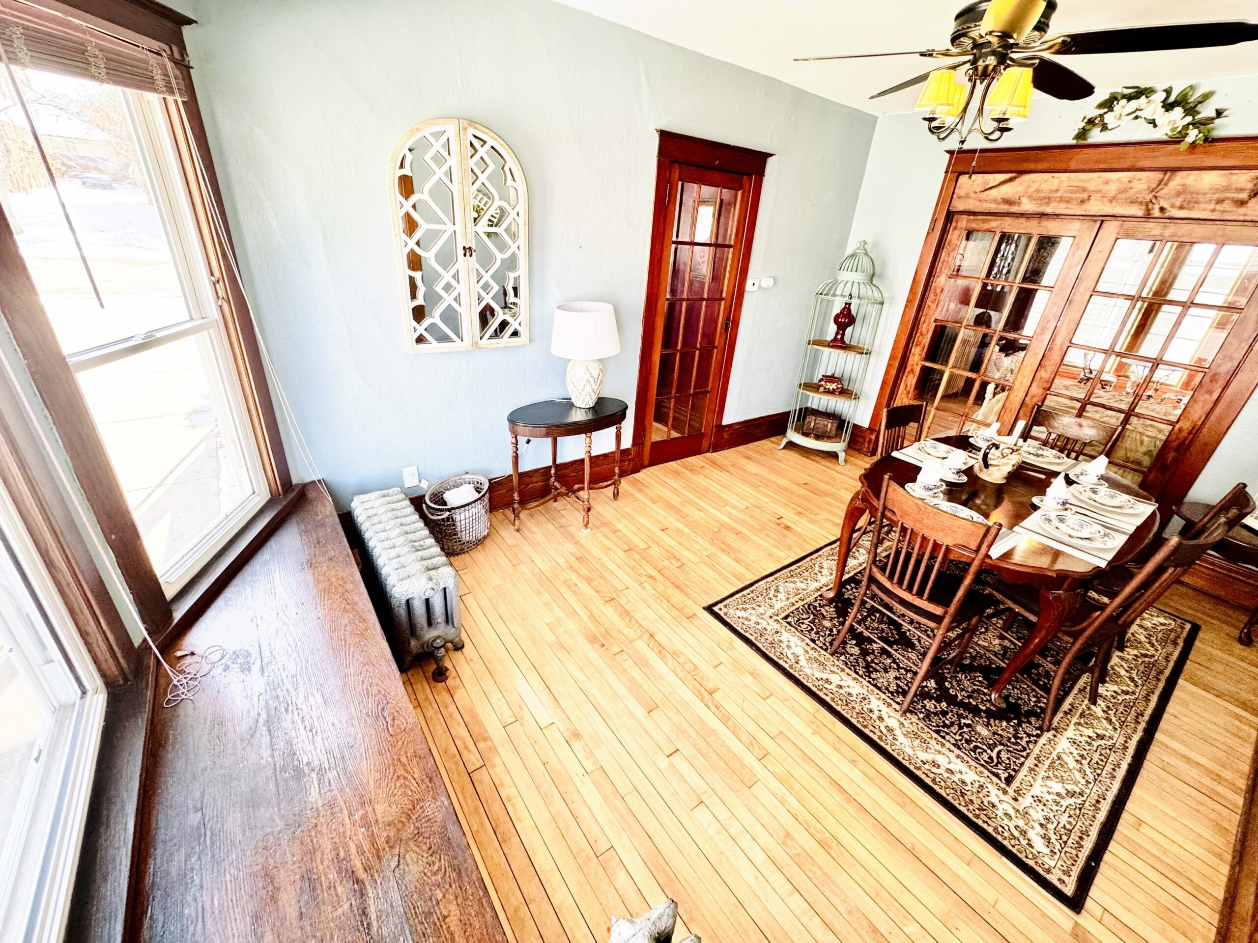 Historic Pauquette 5bd Portage Place