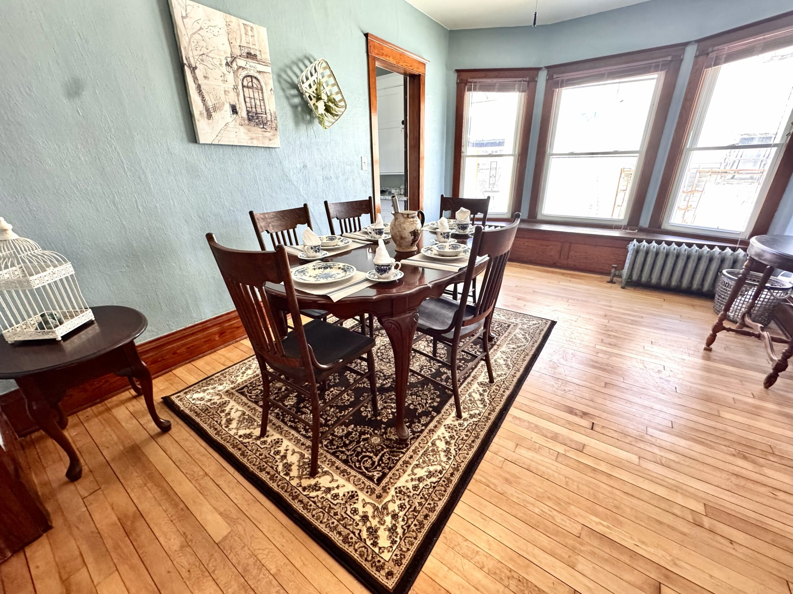 Historic Pauquette 5bd Portage Place