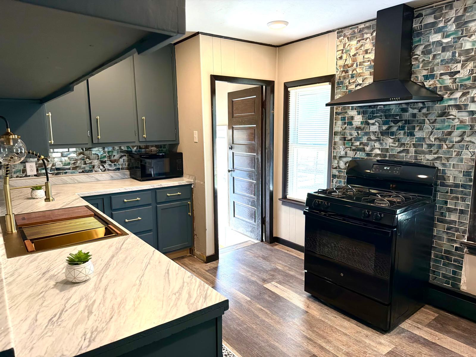 Ashland Acres Spacious Group 5BDRM