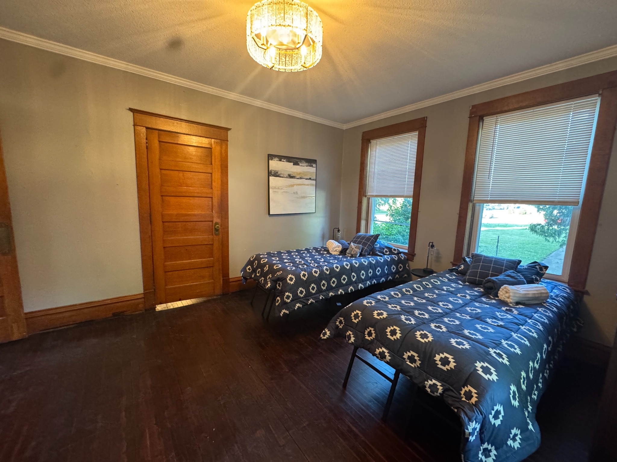 Historic 7-Bedroom Mansion | Brillion, Wisconsin | Sleeps 14