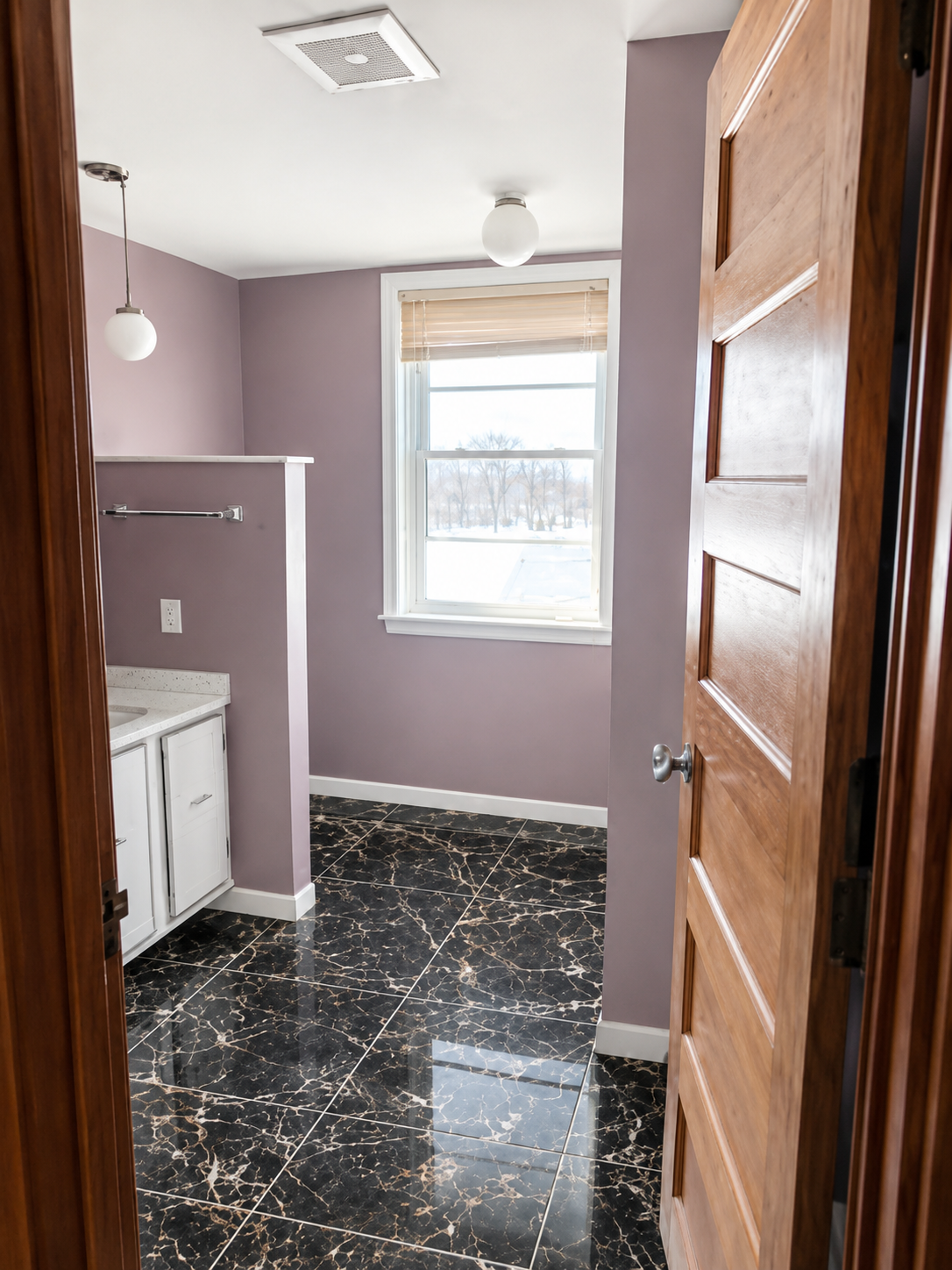 Historic 7-Bedroom Mansion | Brillion, Wisconsin | Sleeps 14