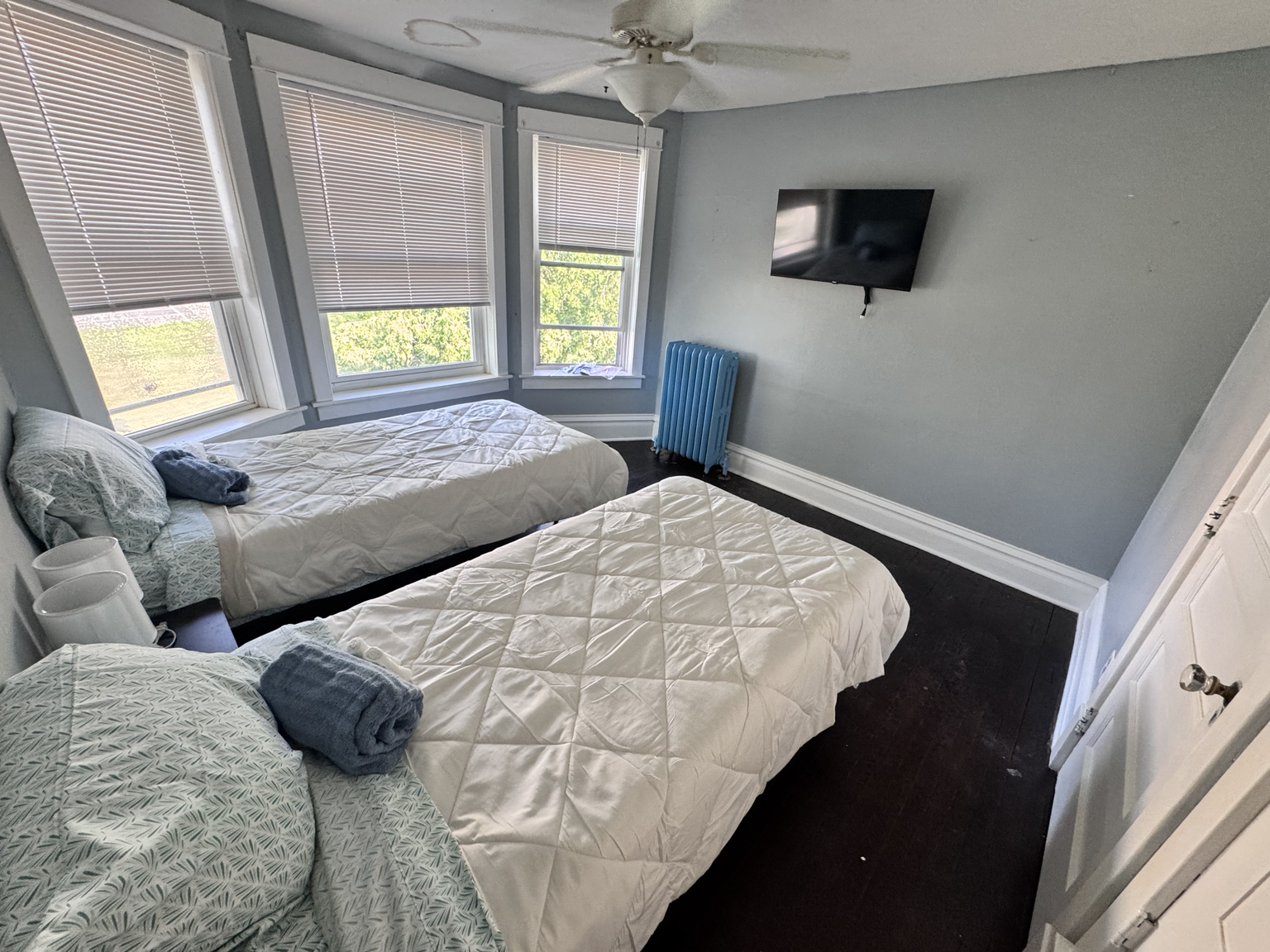 Historic 7-Bedroom Mansion | Brillion, Wisconsin | Sleeps 14
