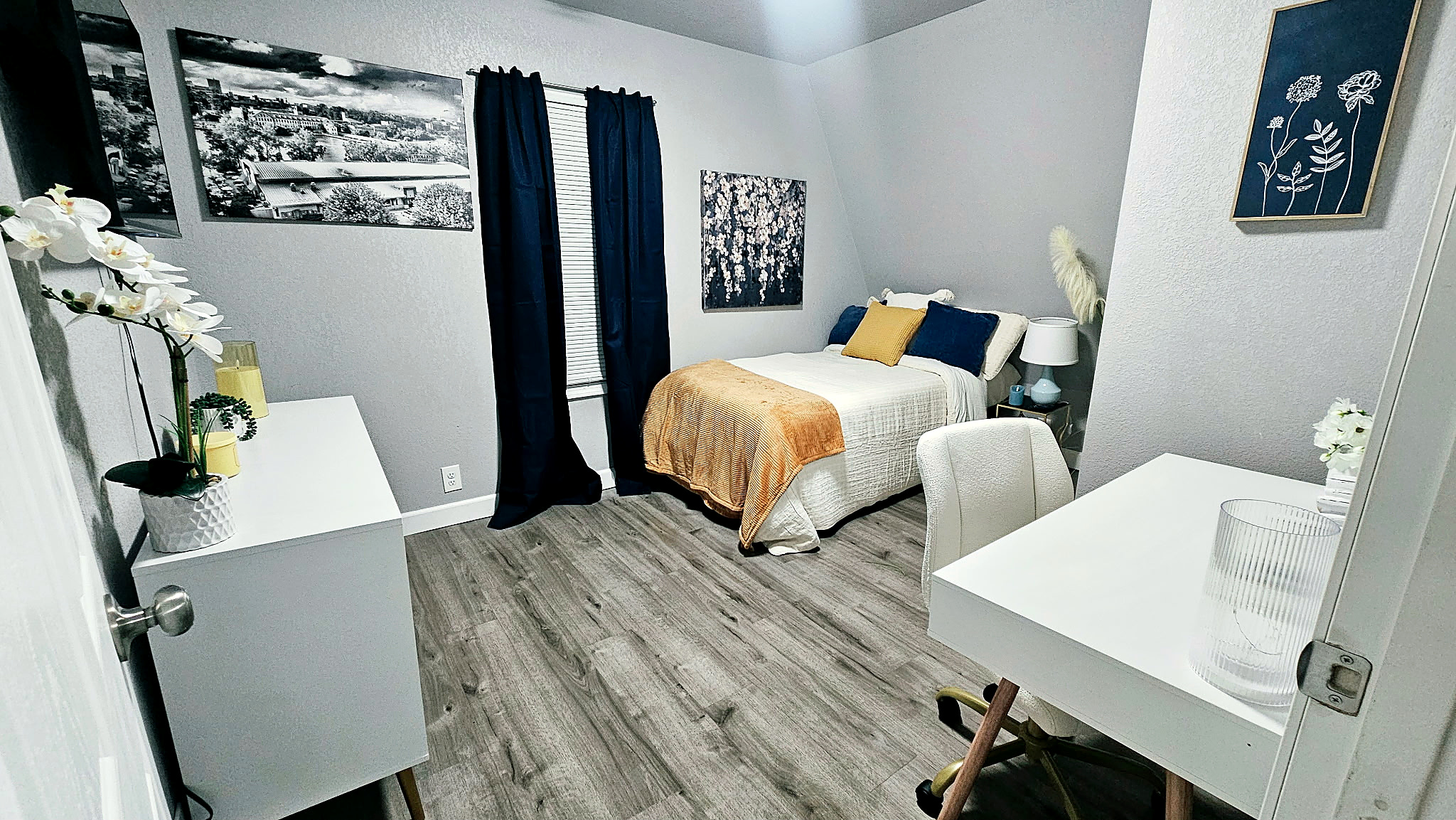 Decked on Day | Upper 2 Bedroom Duplex with Huge Private Deck