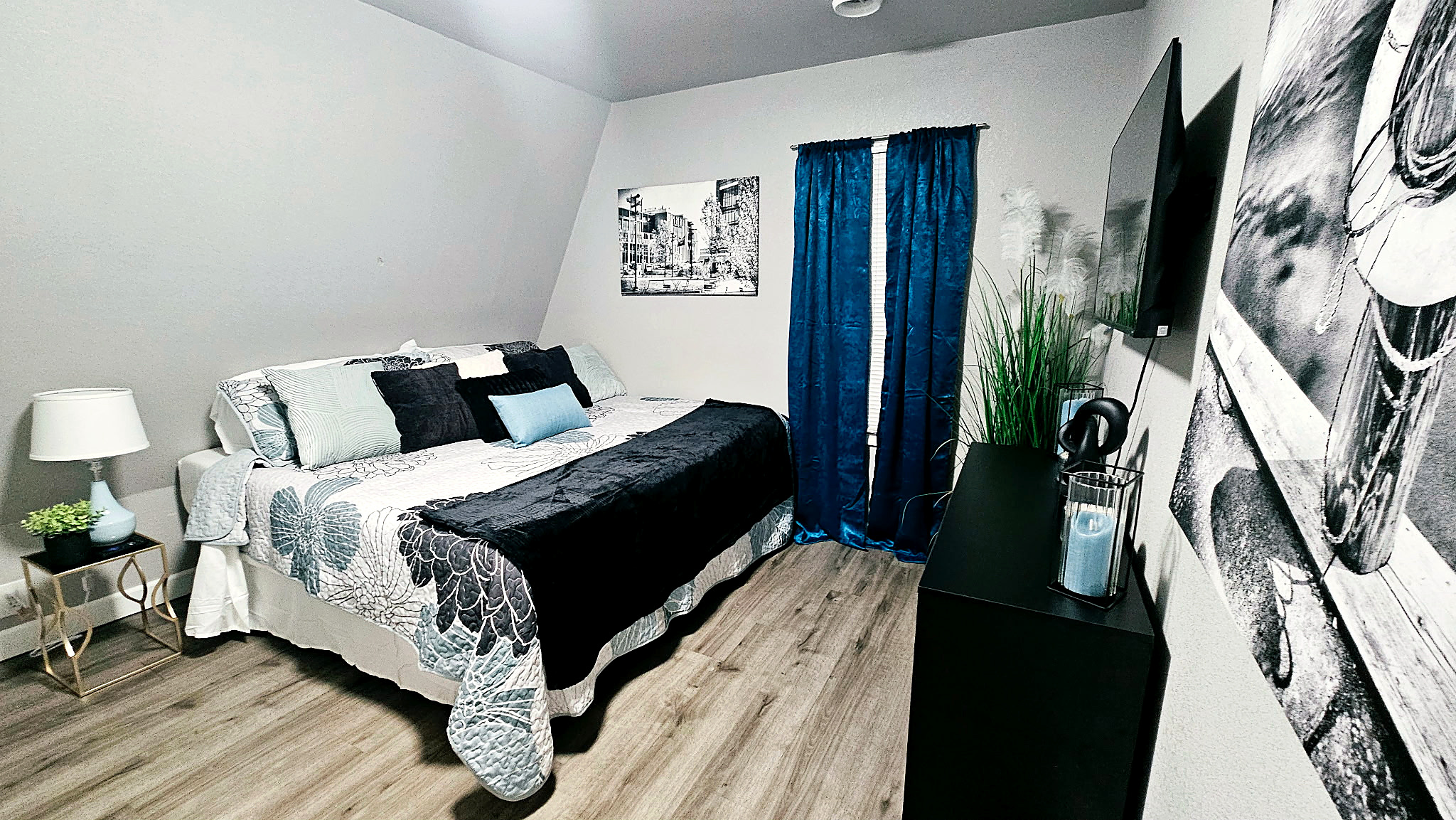 Decked on Day | Upper 2 Bedroom Duplex with Huge Private Deck